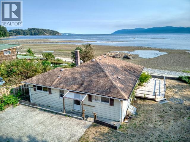 11373 STUSTUS ROAD, Powell River