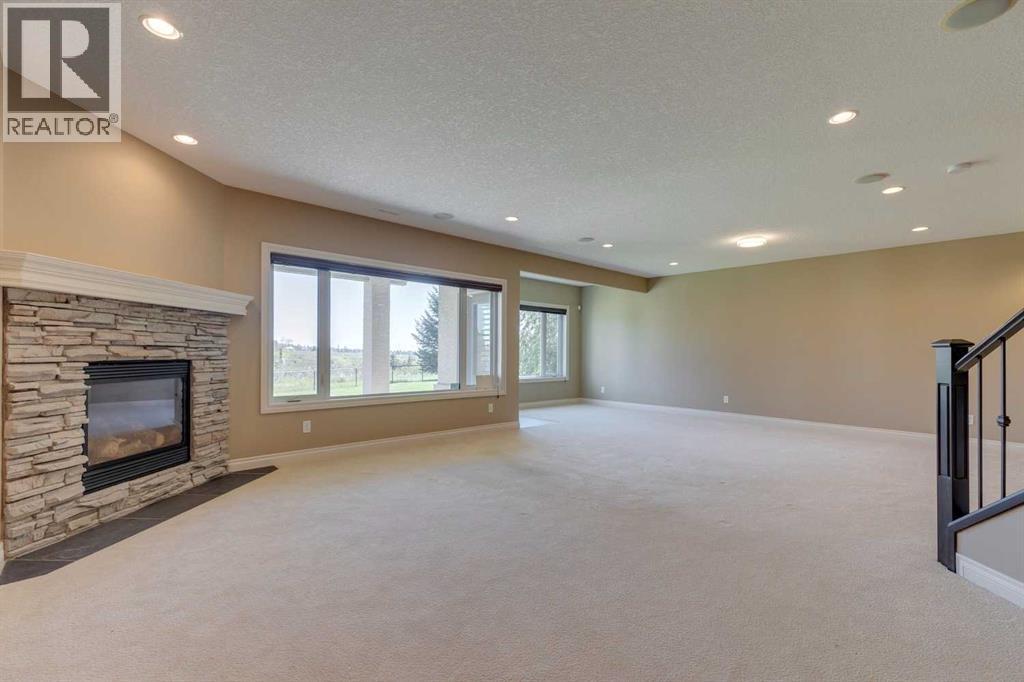 Single Family House for Sale in  Tuscany Ravine Heights NW Tuscany Calgary 