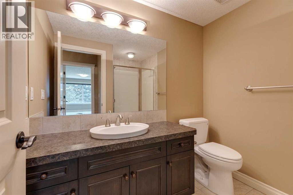 Single Family House for Sale in  Tuscany Ravine Heights NW Tuscany Calgary 