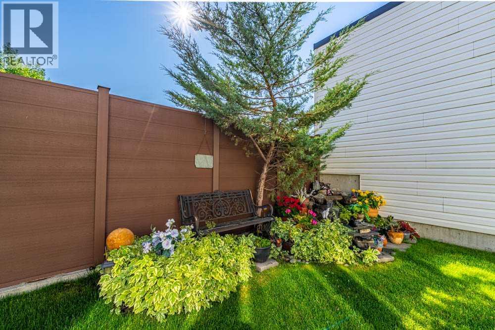 Single Family House for Sale in  Templevale Place NE Temple Calgary 
