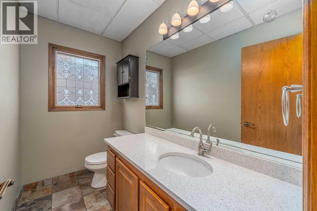 Single Family House for Sale in  Templevale Place NE Temple Calgary 