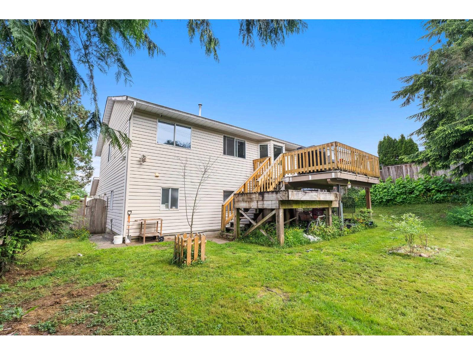 Photo 25 of 34874 High Drive, Abbotsford BC