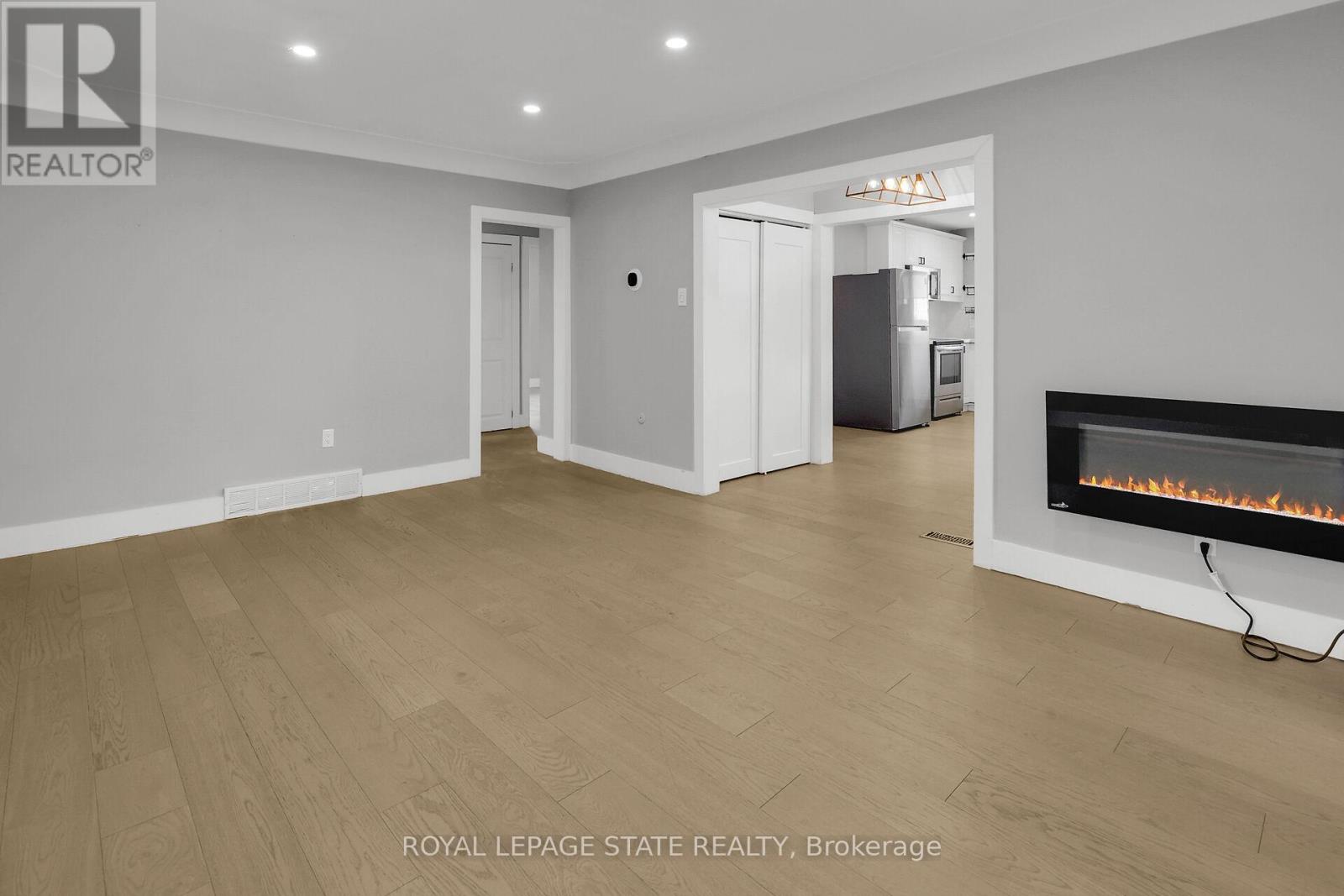 Photo 15 of 6 Lincoln Avenue, Grimsby ON
