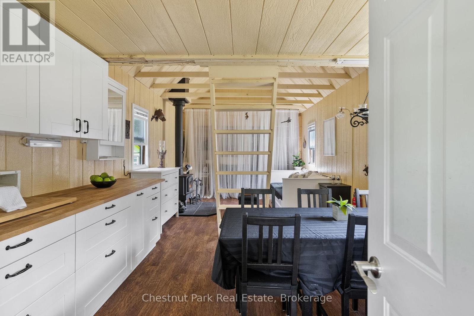 Photo 6 of 2784 Axe Lake Road, Mcmurrich Monteith ON
