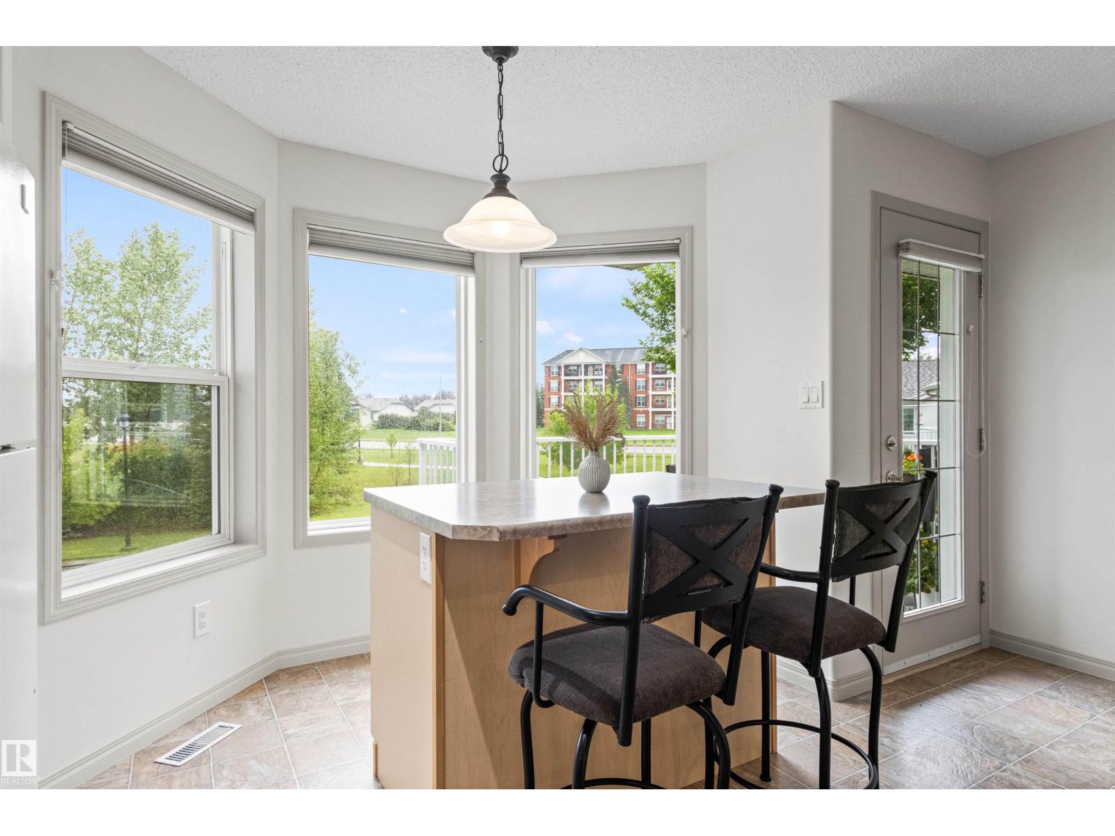 Photo 37 of 36 330 Galbraith Cl Nw, Edmonton AB