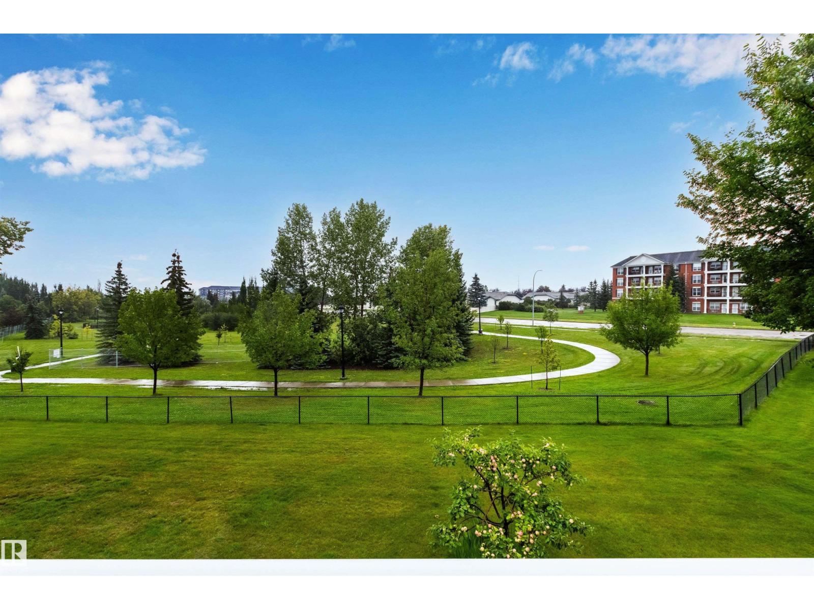 Photo 13 of 36 330 Galbraith Cl Nw, Edmonton AB