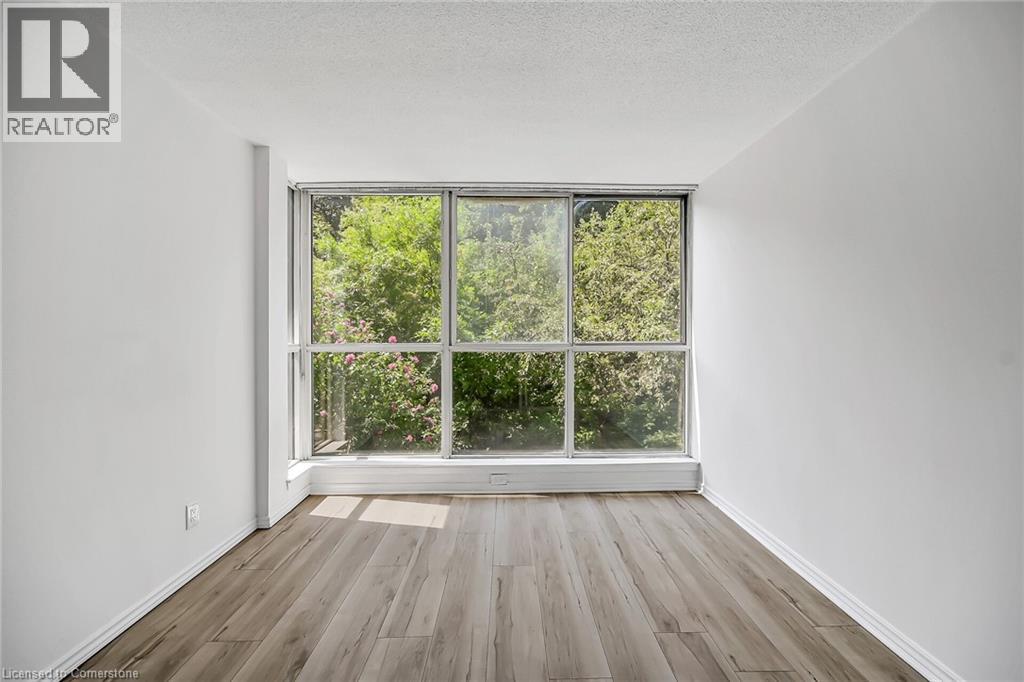 Photo 13 of 22 Southport Street Unit 224, Toronto ON