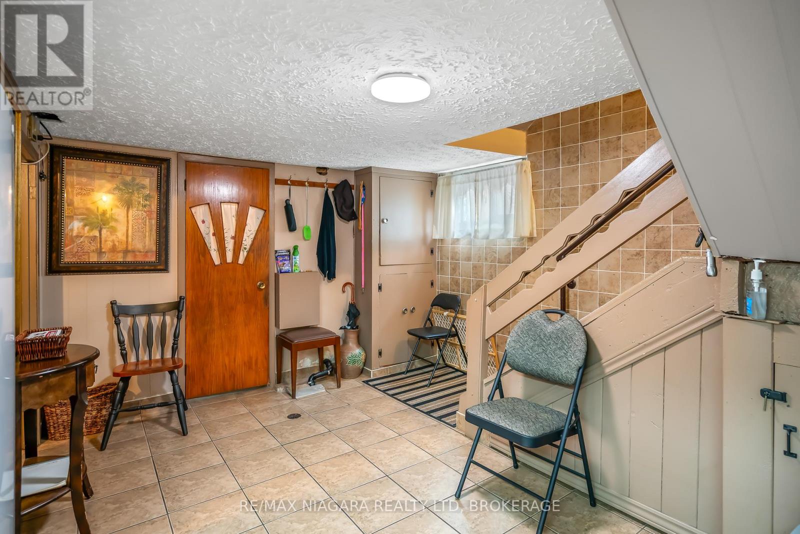 Photo 34 of 4534 Fourth Avenue, Niagara Falls ON