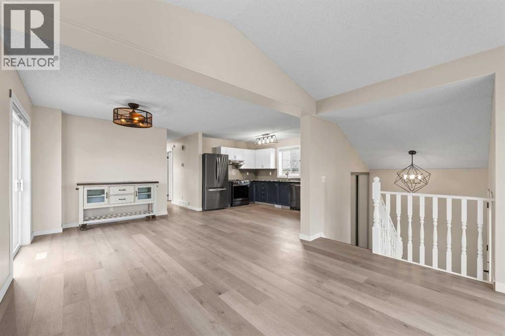 Single Family House Bi-level for Sale in  Laguna Way NE Monterey Park Calgary 
