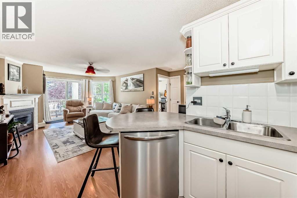 Single Family House for Sale in   Hunterview Drive NW Huntington Hills Calgary 
