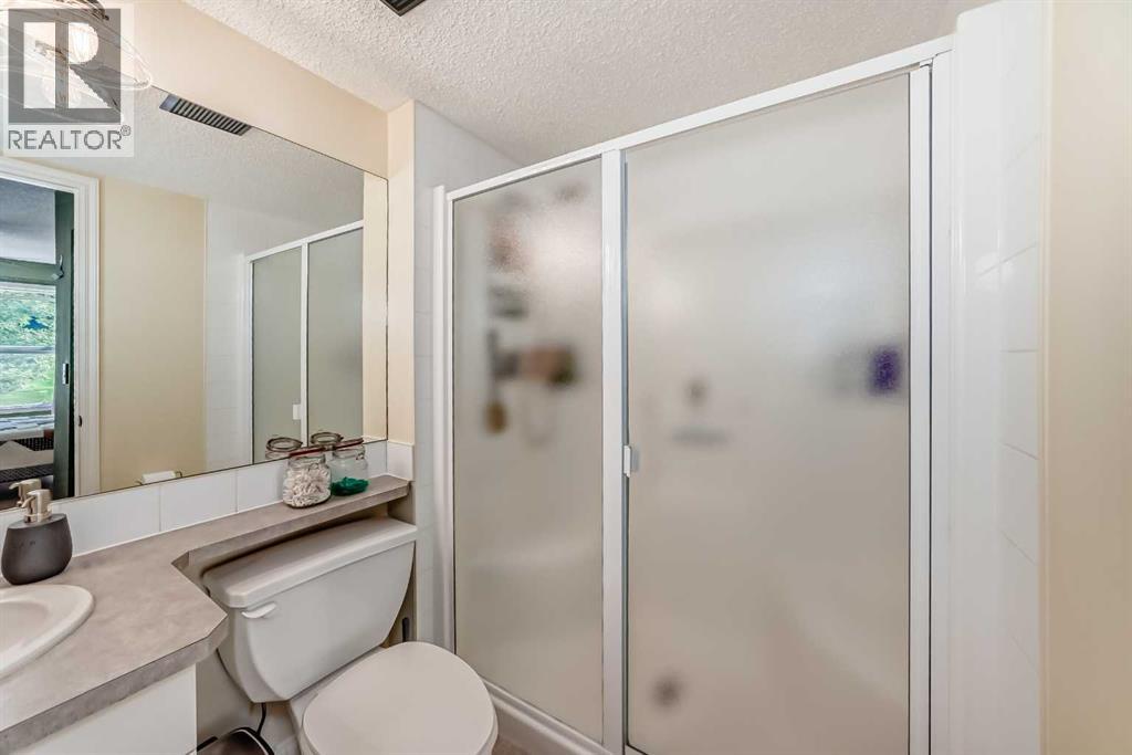 Single Family House for Sale in   Hunterview Drive NW Huntington Hills Calgary 
