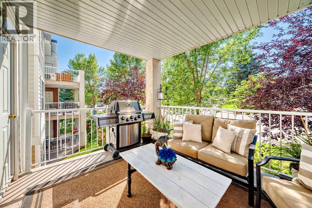 Single Family House for Sale in   Hunterview Drive NW Huntington Hills Calgary 