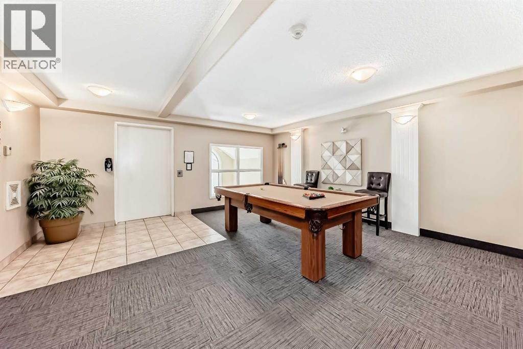 Single Family House for Sale in   Hunterview Drive NW Huntington Hills Calgary 