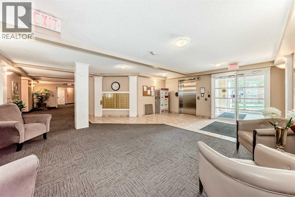 Single Family House for Sale in   Hunterview Drive NW Huntington Hills Calgary 