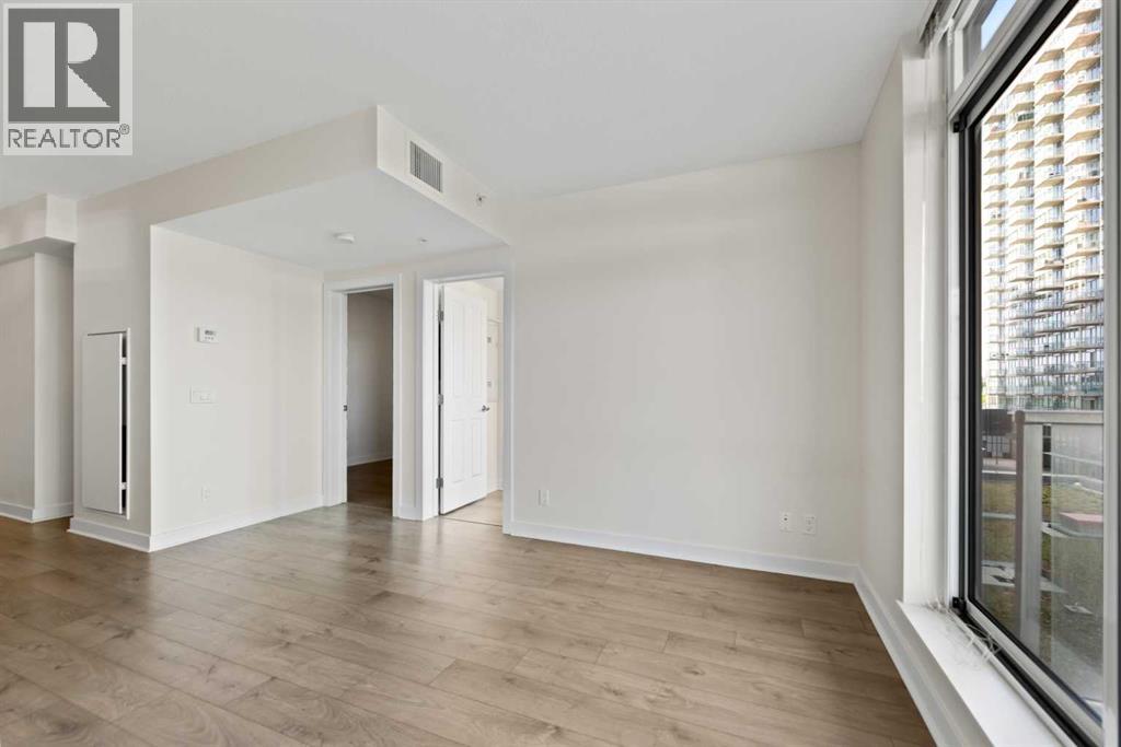 Single Family House for Sale in   Brentwood Common NW Brentwood Calgary 