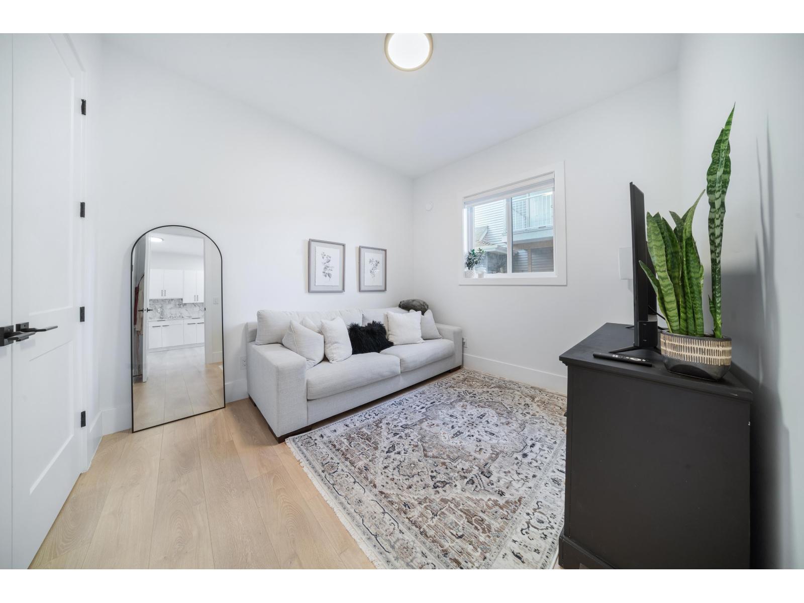 Photo 29 of 14022 20 A Avenue, Surrey BC