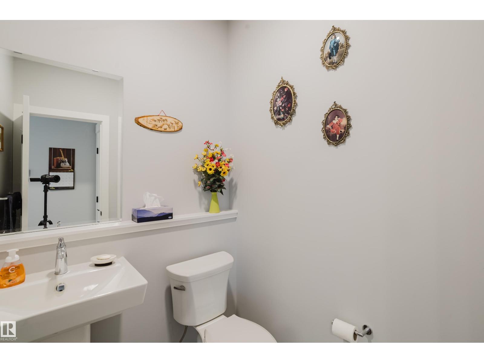 Photo 16 of 8147 226 St Nw, Edmonton AB