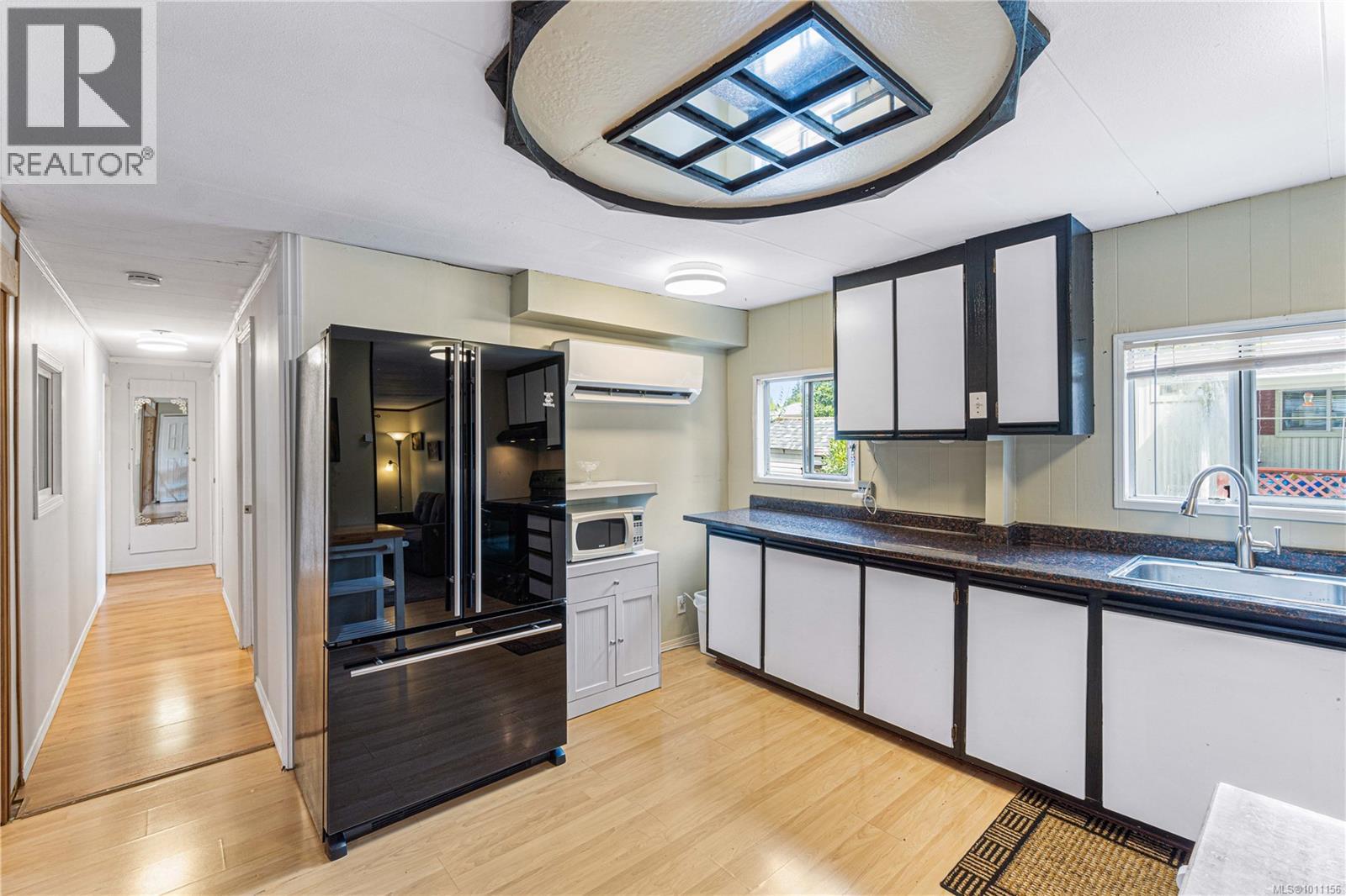 Photo 9 of B 1359 Cranberry Ave, Nanaimo BC