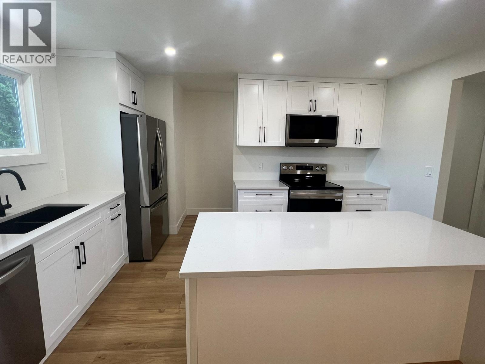 Photo 34 of 1457 Alta Vista Road, Kelowna BC
