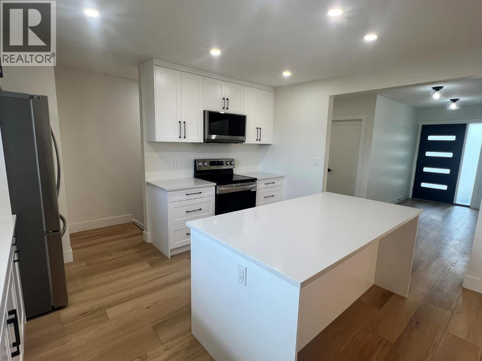 Photo 35 of 1457 Alta Vista Road, Kelowna BC