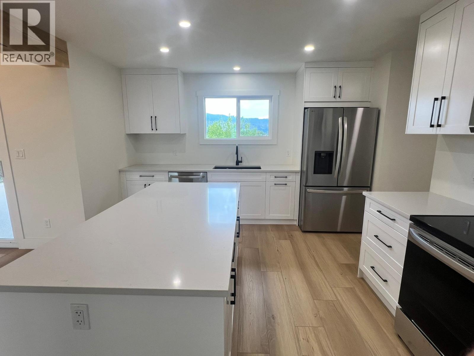 Photo 43 of 1457 Alta Vista Road, Kelowna BC