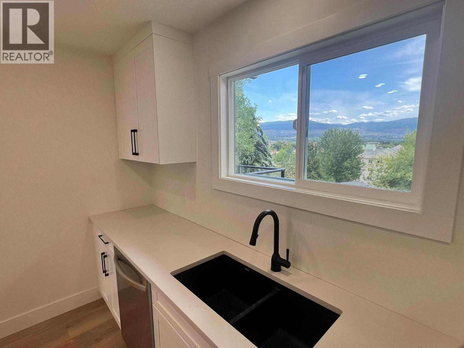 Photo 40 of 1457 Alta Vista Road, Kelowna BC
