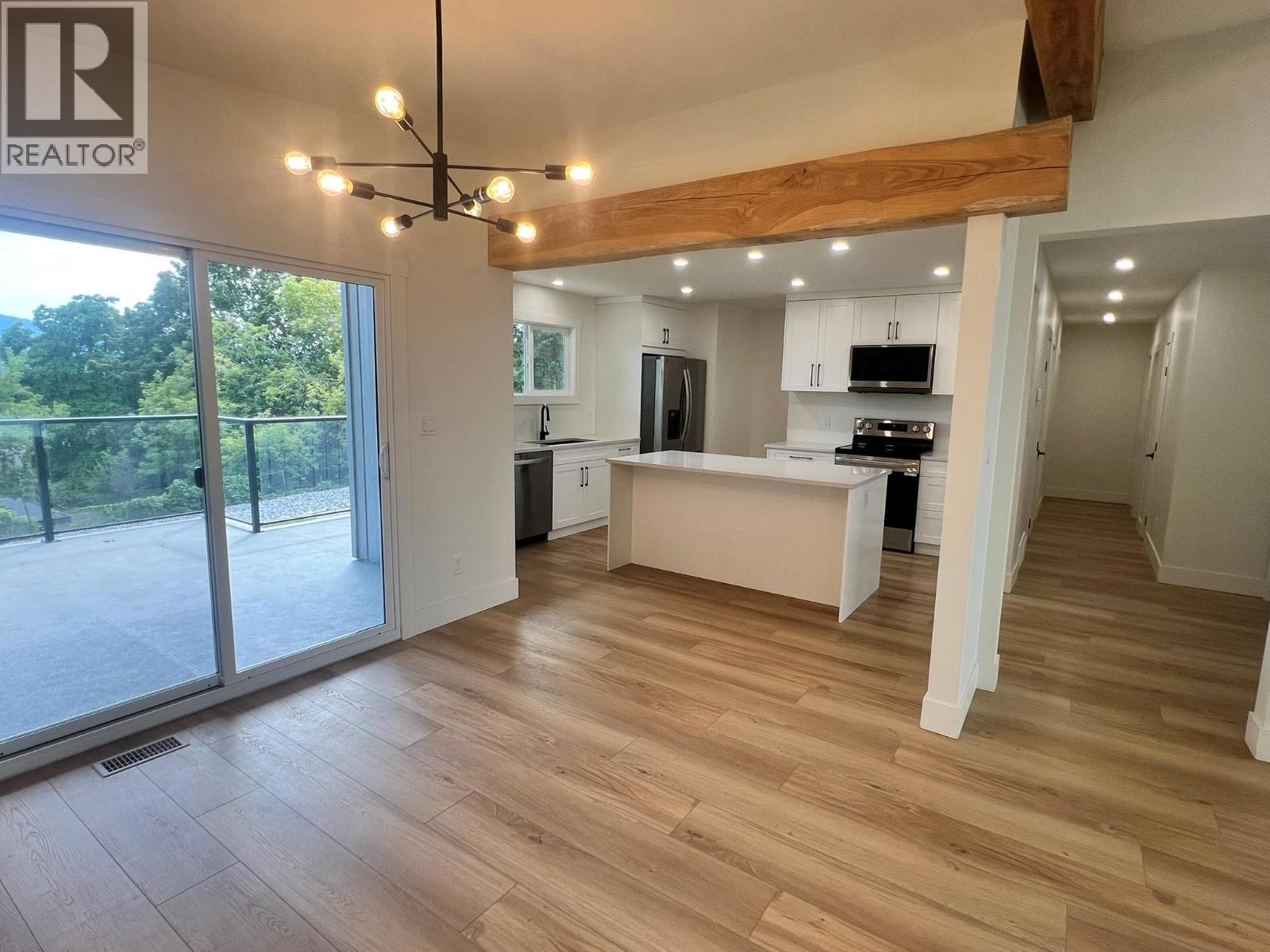 Photo 32 of 1457 Alta Vista Road, Kelowna BC