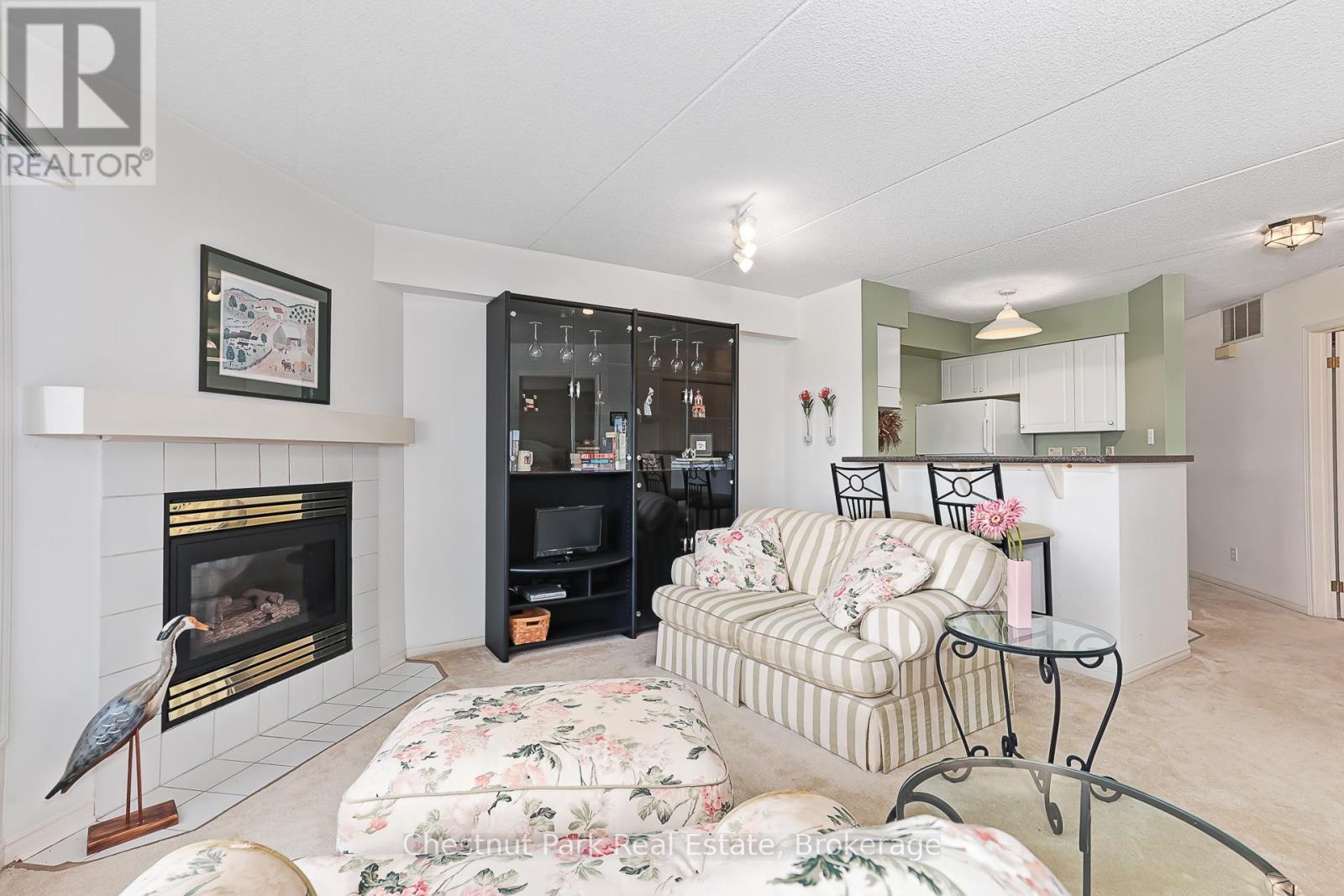 Photo 19 of 701 Johnston Park Avenue, Collingwood ON
