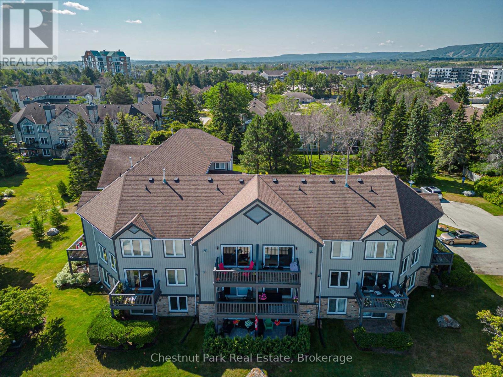 Photo 38 of 701 Johnston Park Avenue, Collingwood ON