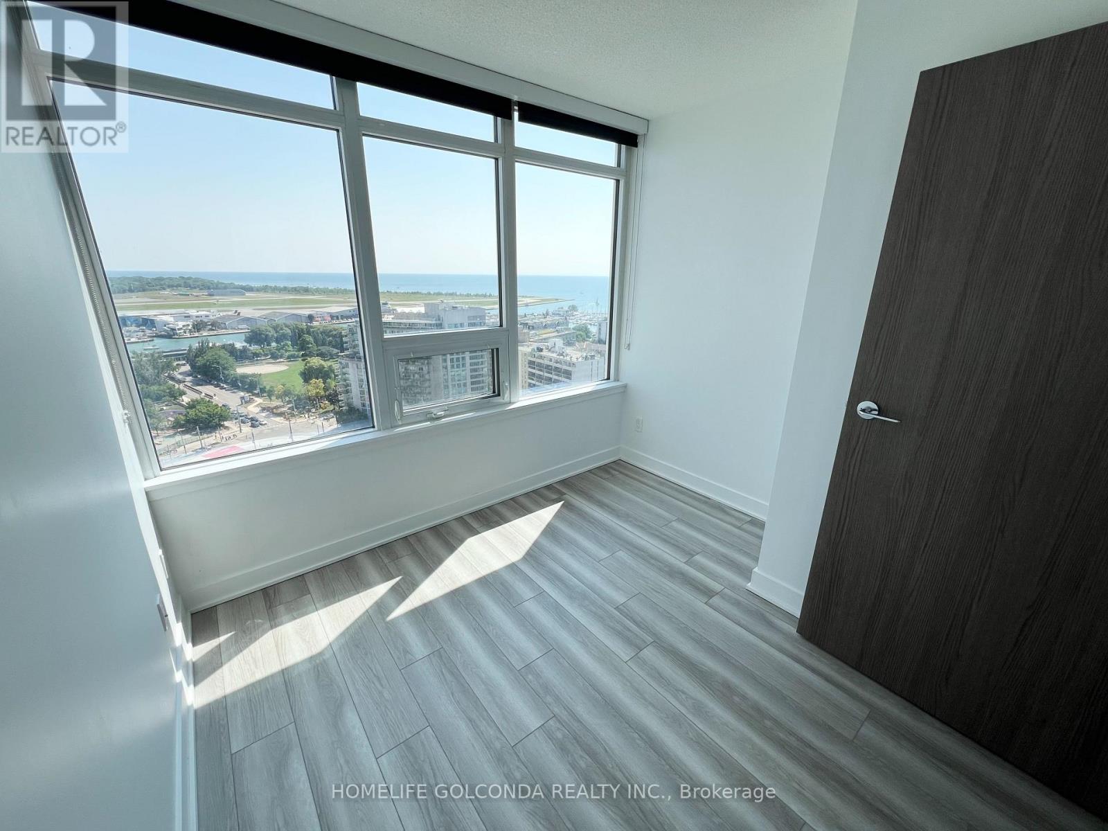 Photo 19 of 2515 17 Bathurst Street, Toronto ON