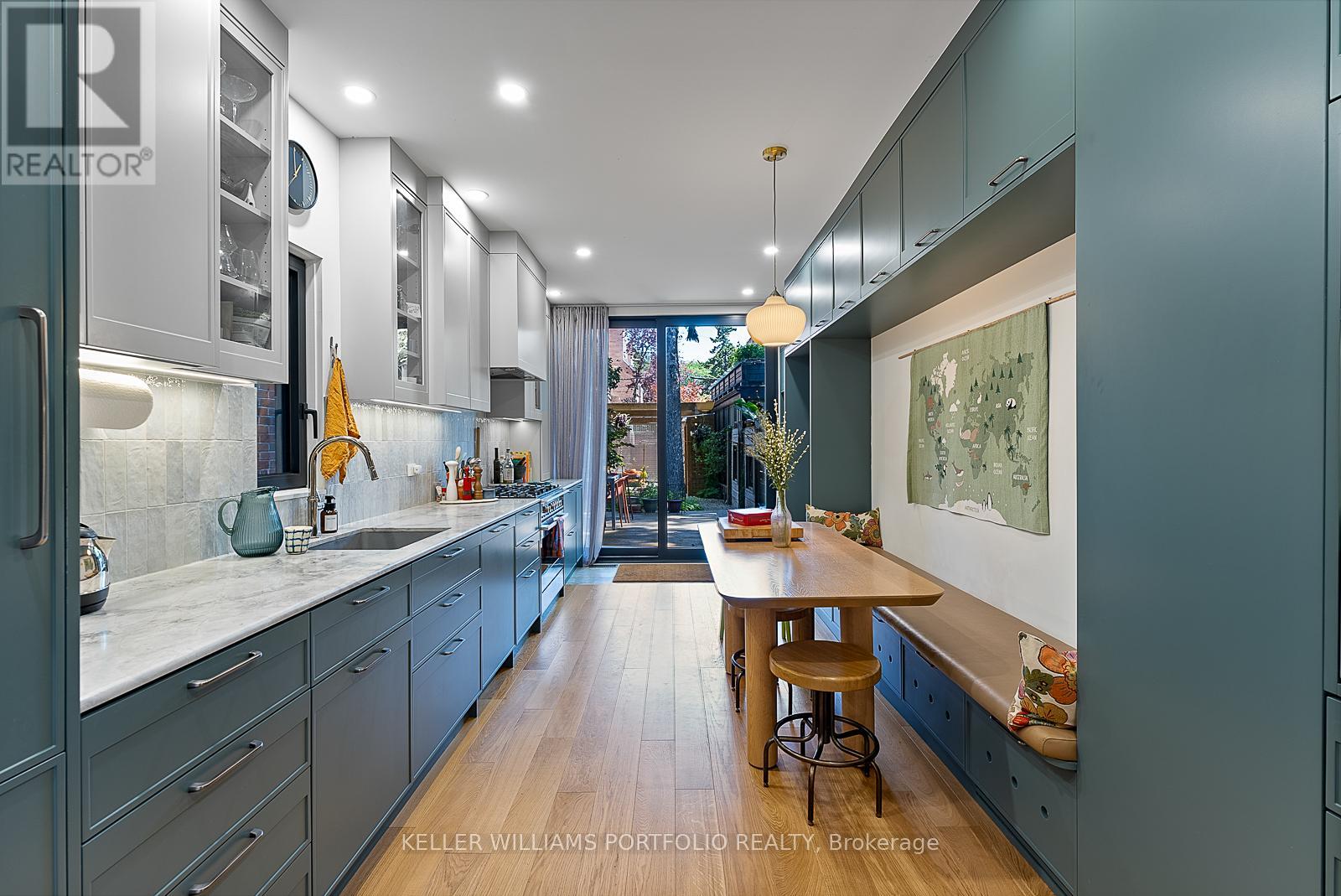 Photo 10 of 493 Sackville Street, Toronto ON