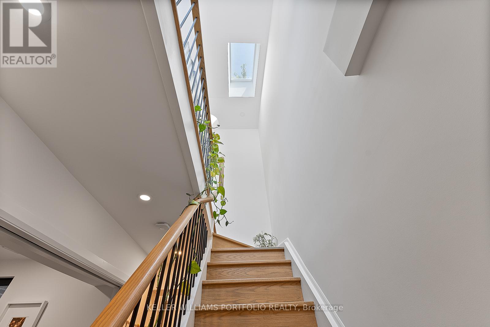 Photo 31 of 493 Sackville Street, Toronto ON