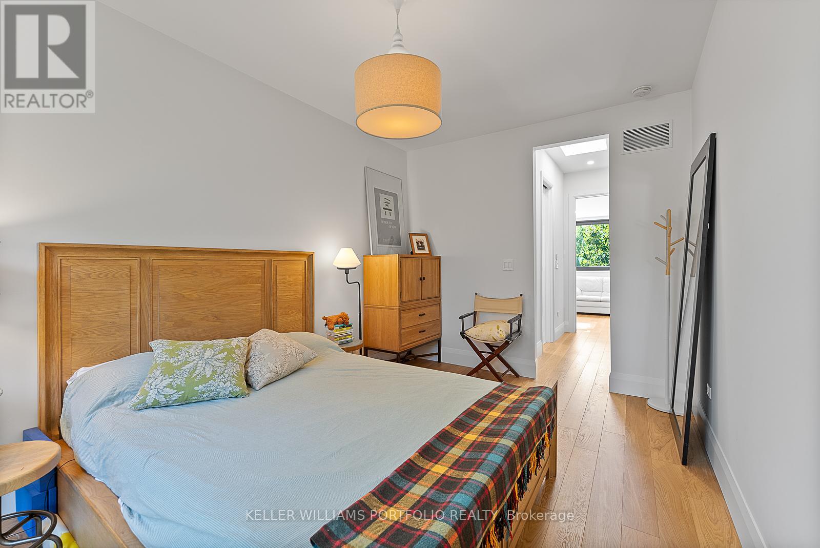 Photo 37 of 493 Sackville Street, Toronto ON