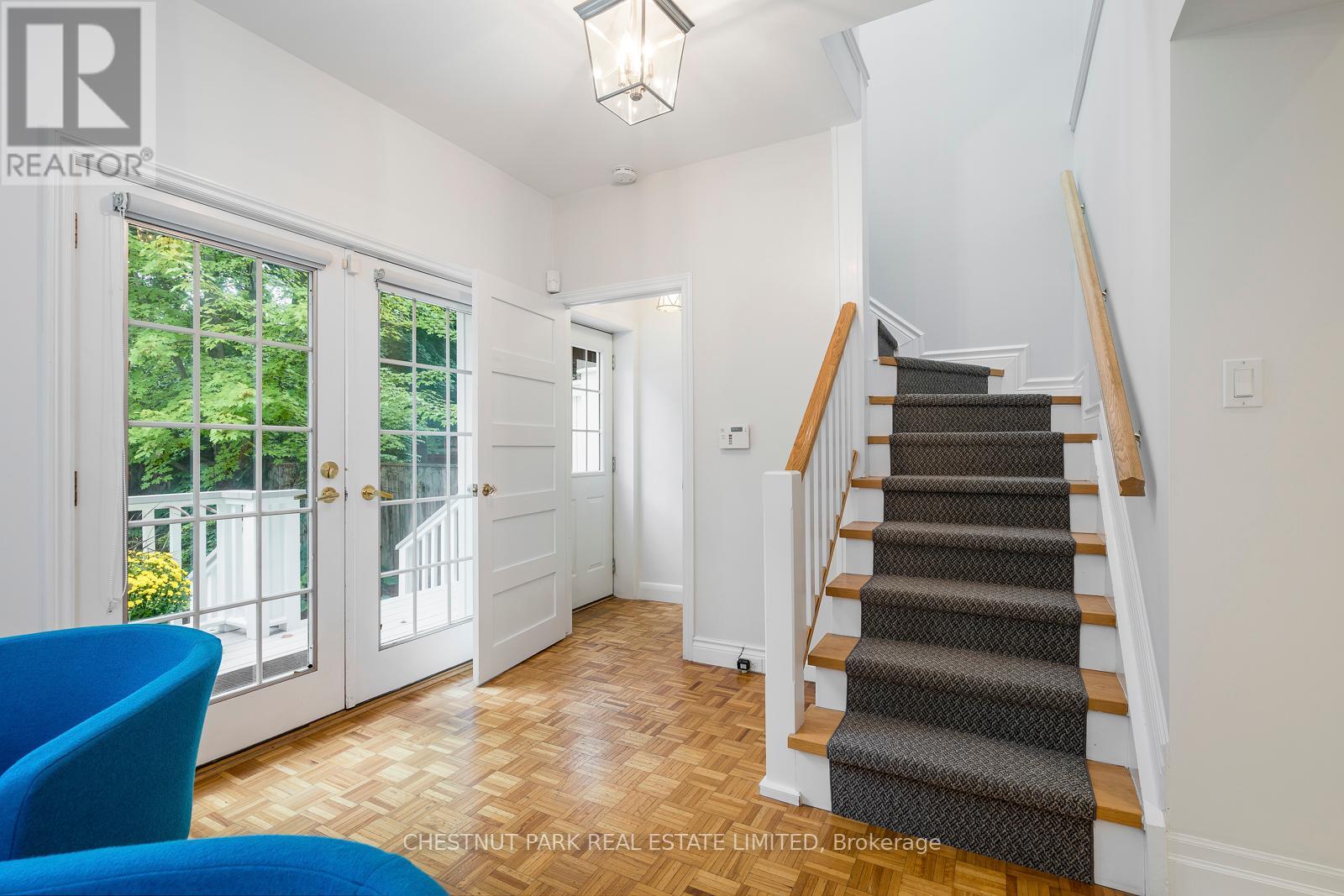 Photo 16 of 40 Admiral Road, Toronto ON