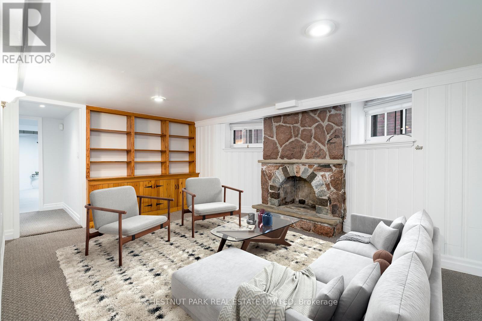 Photo 34 of 40 Admiral Road, Toronto ON