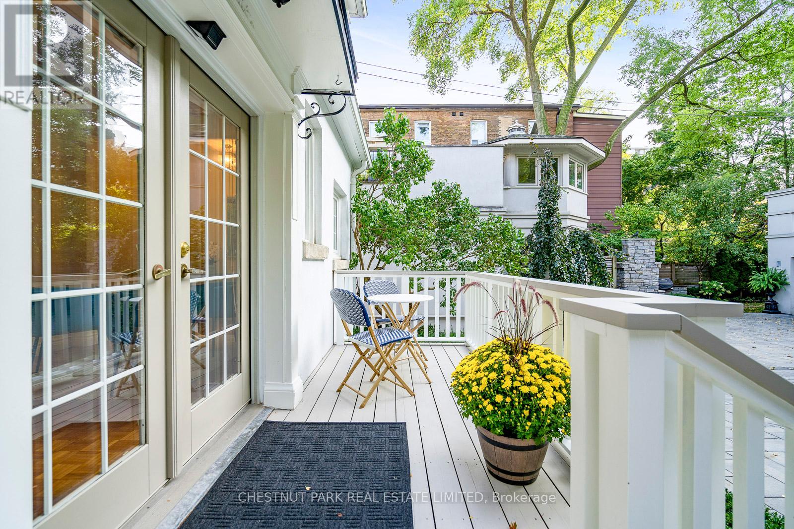 Photo 38 of 40 Admiral Road, Toronto ON