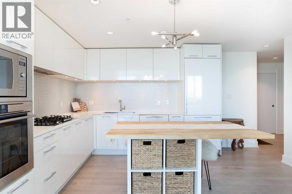 Single Family House for Sale in    Avenue SW Beltline Calgary 