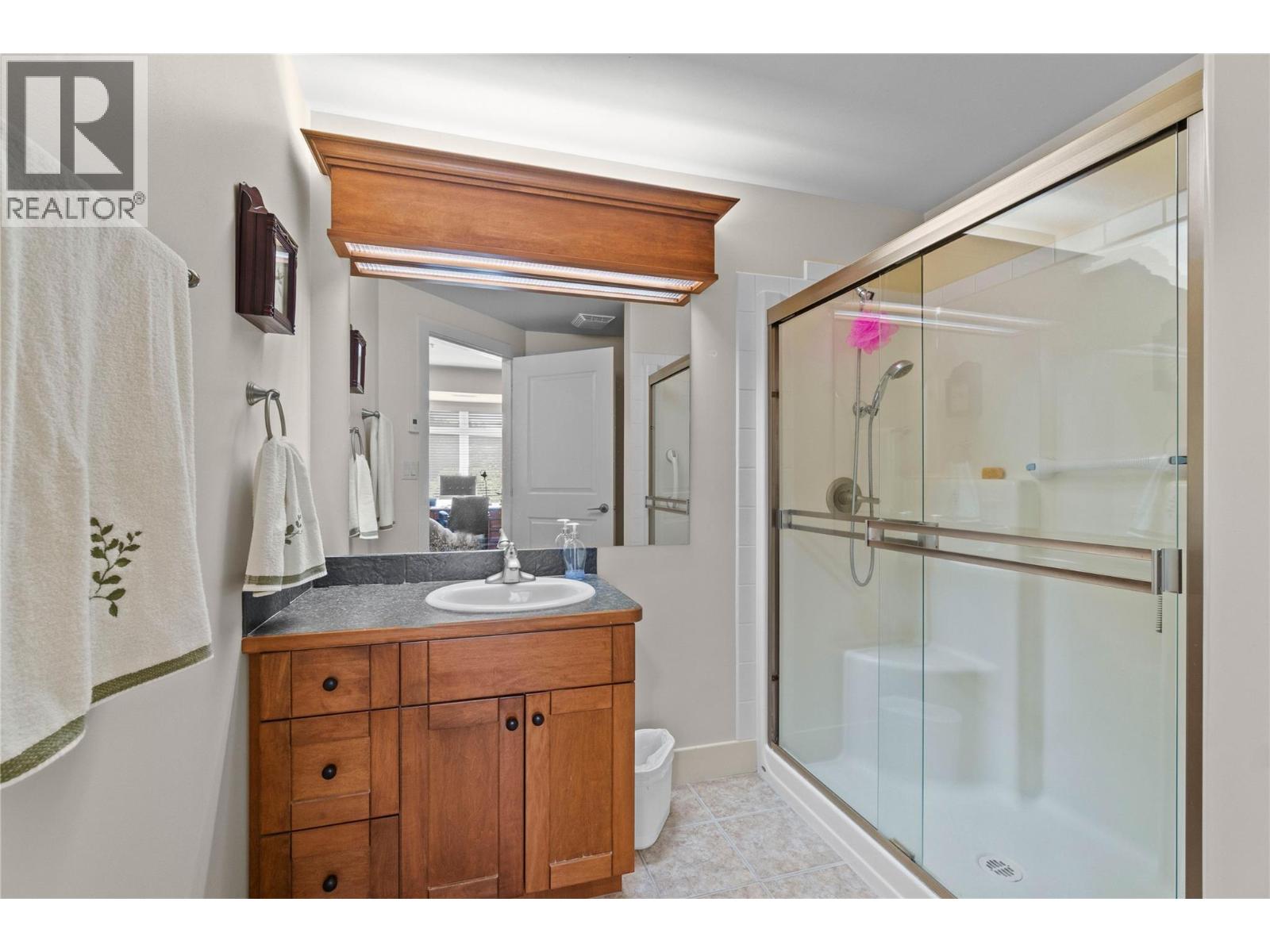 Photo 27 of 611 Shuswap Street Sw Unit 203, Salmon Arm BC