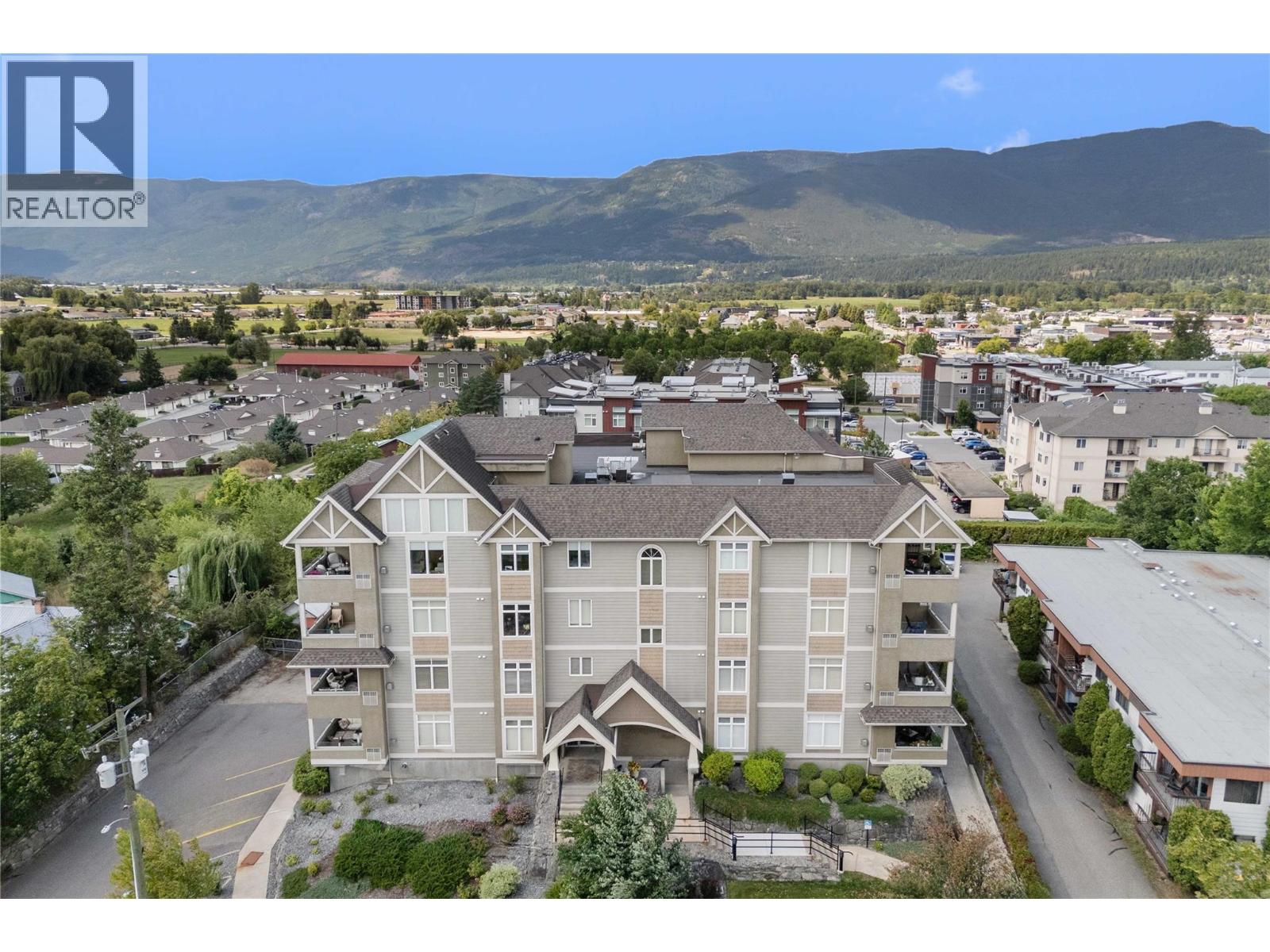 Photo 53 of 611 Shuswap Street Sw Unit 203, Salmon Arm BC