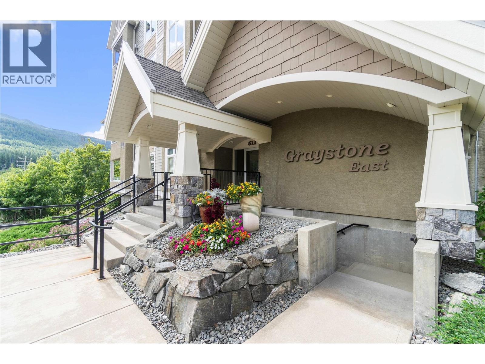 Photo 7 of 611 Shuswap Street Sw Unit 203, Salmon Arm BC