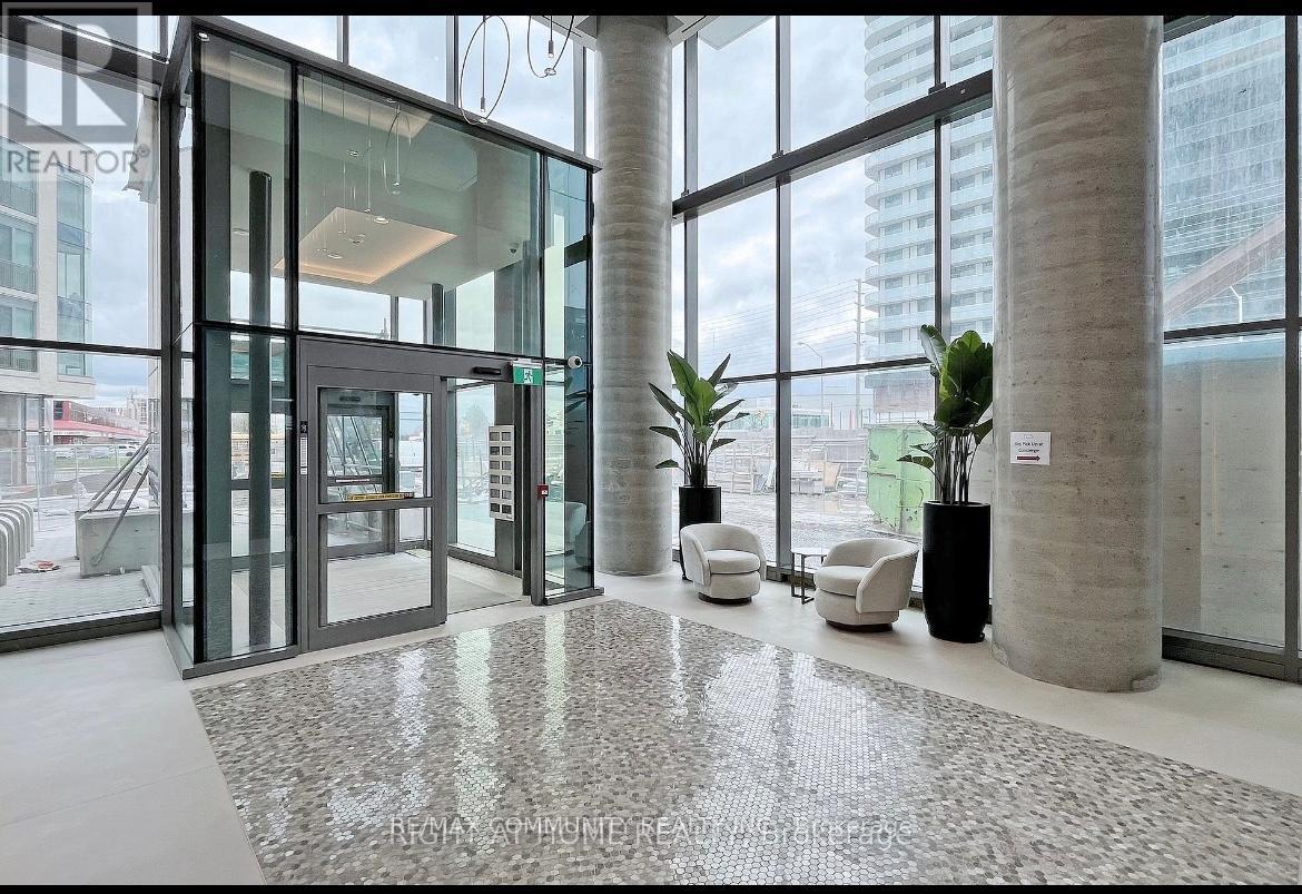 Photo 4 of 5111 7890 Jane Street, Vaughan ON