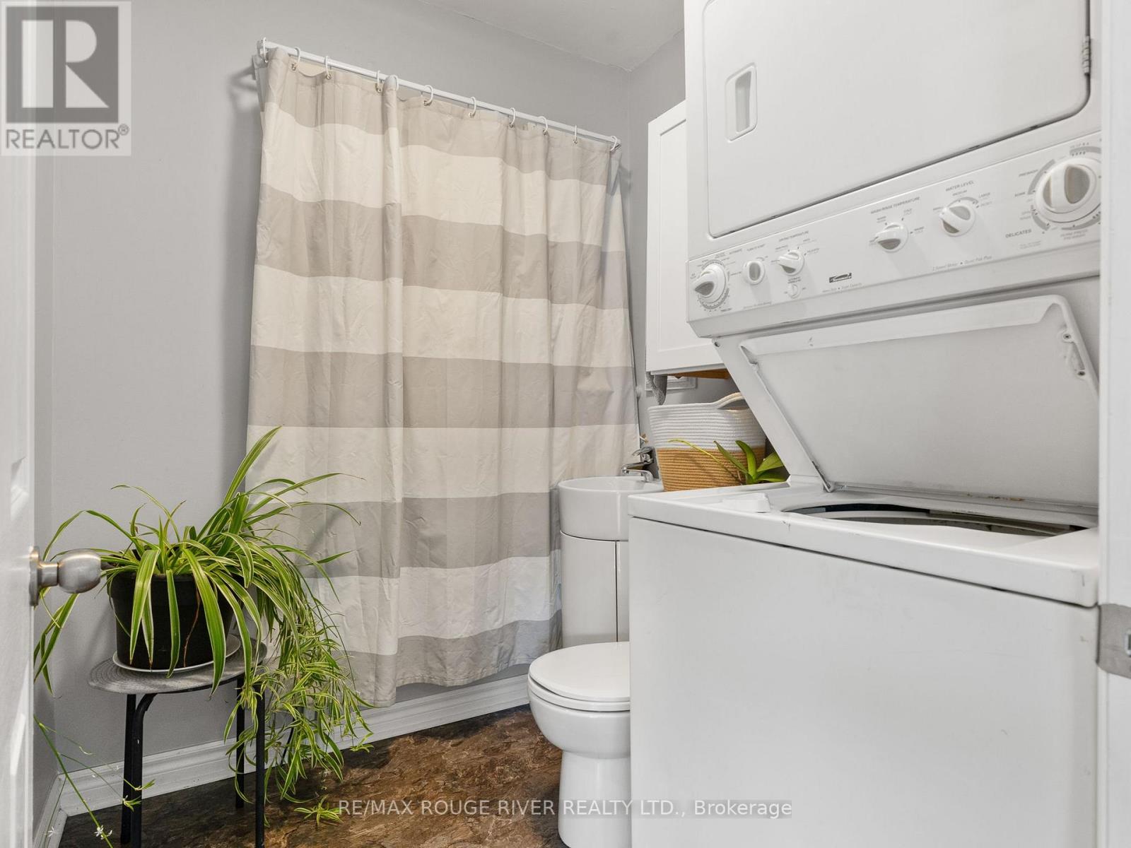 Photo 12 of 412 Alexandria Drive, Cobourg ON