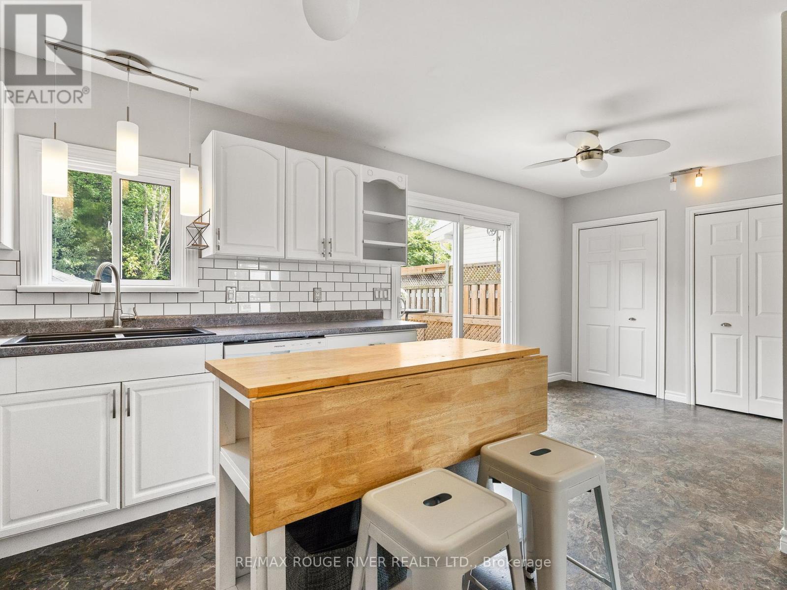 Photo 8 of 412 Alexandria Drive, Cobourg ON