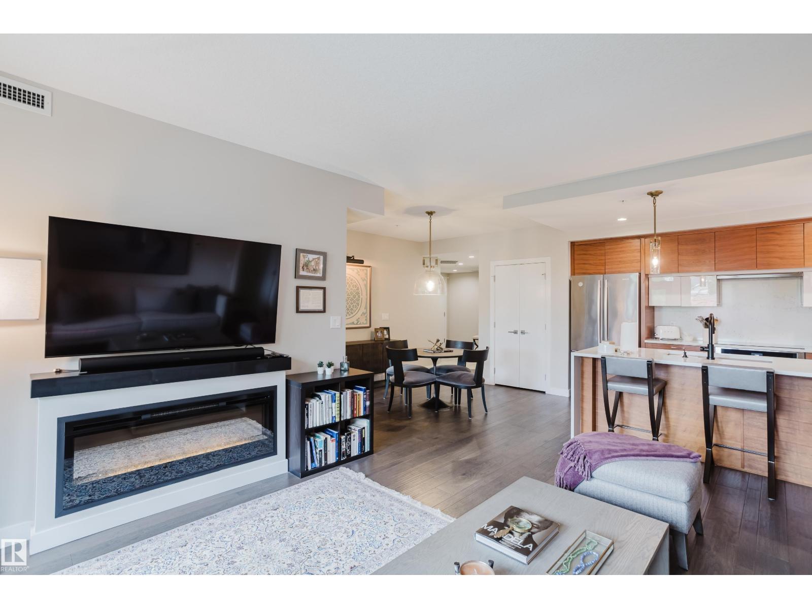 Photo 14 of 204 11710 87 Av Nw, Edmonton AB
