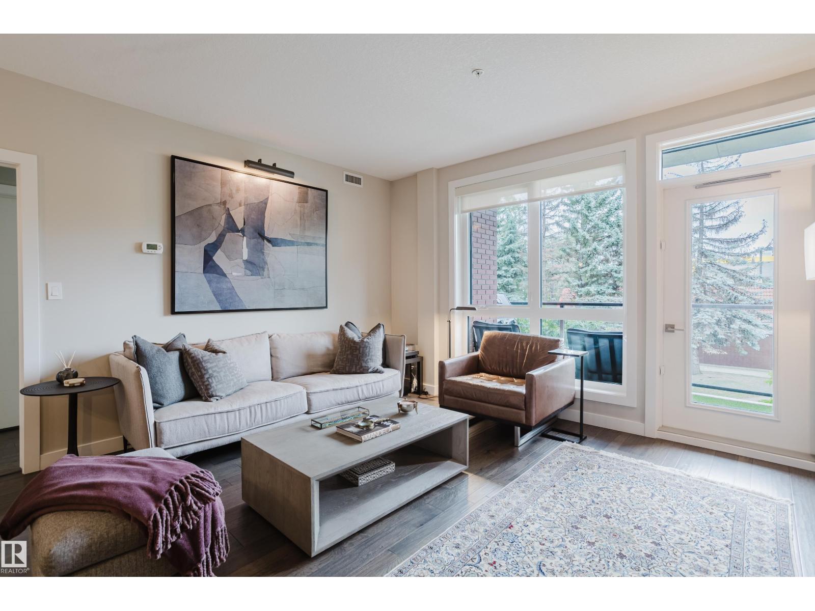 Photo 16 of 204 11710 87 Av Nw, Edmonton AB