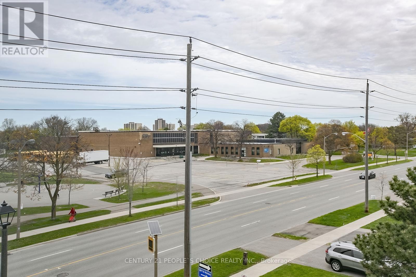 Photo 35 of 391 The Westway Road, Toronto ON