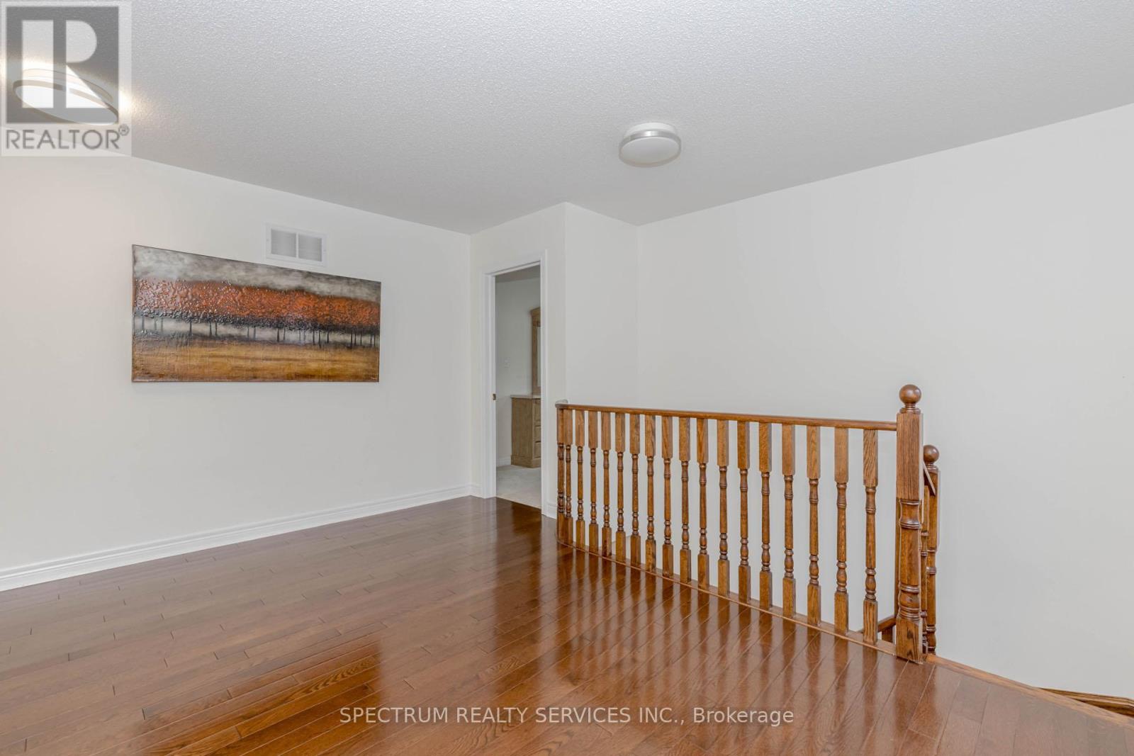 Photo 22 of 22 Ungava Bay Road, Brampton ON
