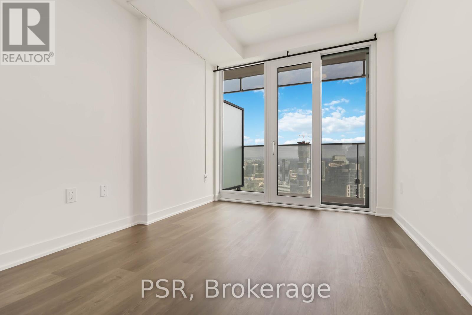 Photo 10 of 3501 3900 Confederation Parkway, Mississauga ON