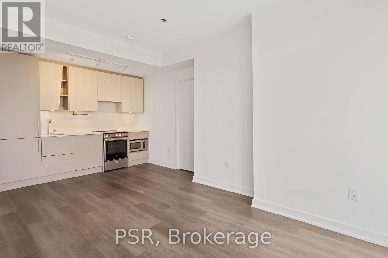 Photo 19 of 3501 3900 Confederation Parkway, Mississauga ON