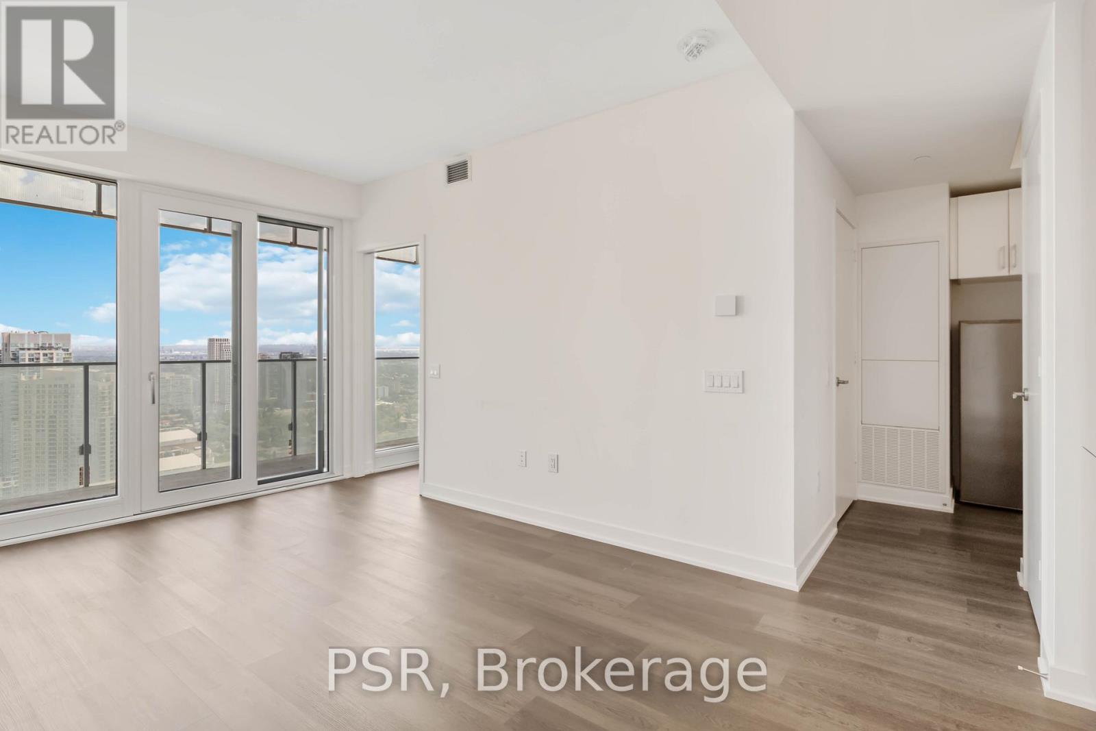 Photo 22 of 3501 3900 Confederation Parkway, Mississauga ON